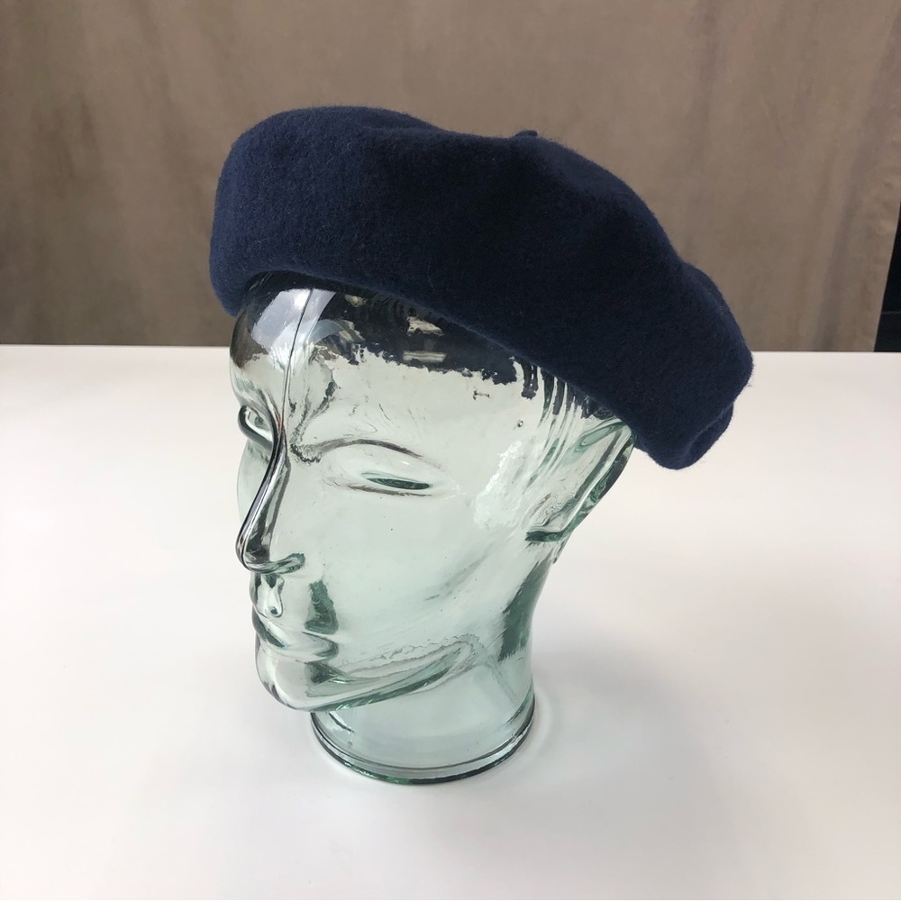 Navy wool beret hat